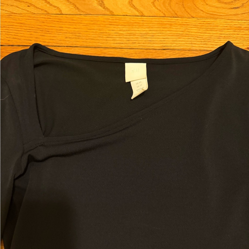 H&M Black Asymmetrical Neck Long Sleeve Top XS Minimalist Fitted - Picture 2 of 5